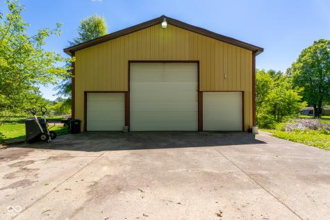9888 Chestnut Lane Indianapolis IN 46239