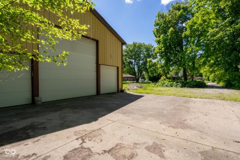 9888 Chestnut Lane Indianapolis IN 46239