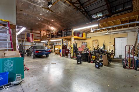 9888 Chestnut Lane Indianapolis IN 46239