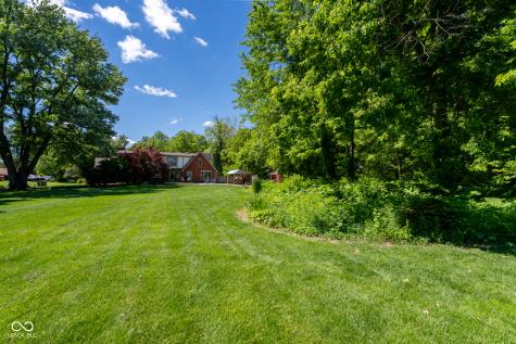 9888 Chestnut Lane Indianapolis IN 46239