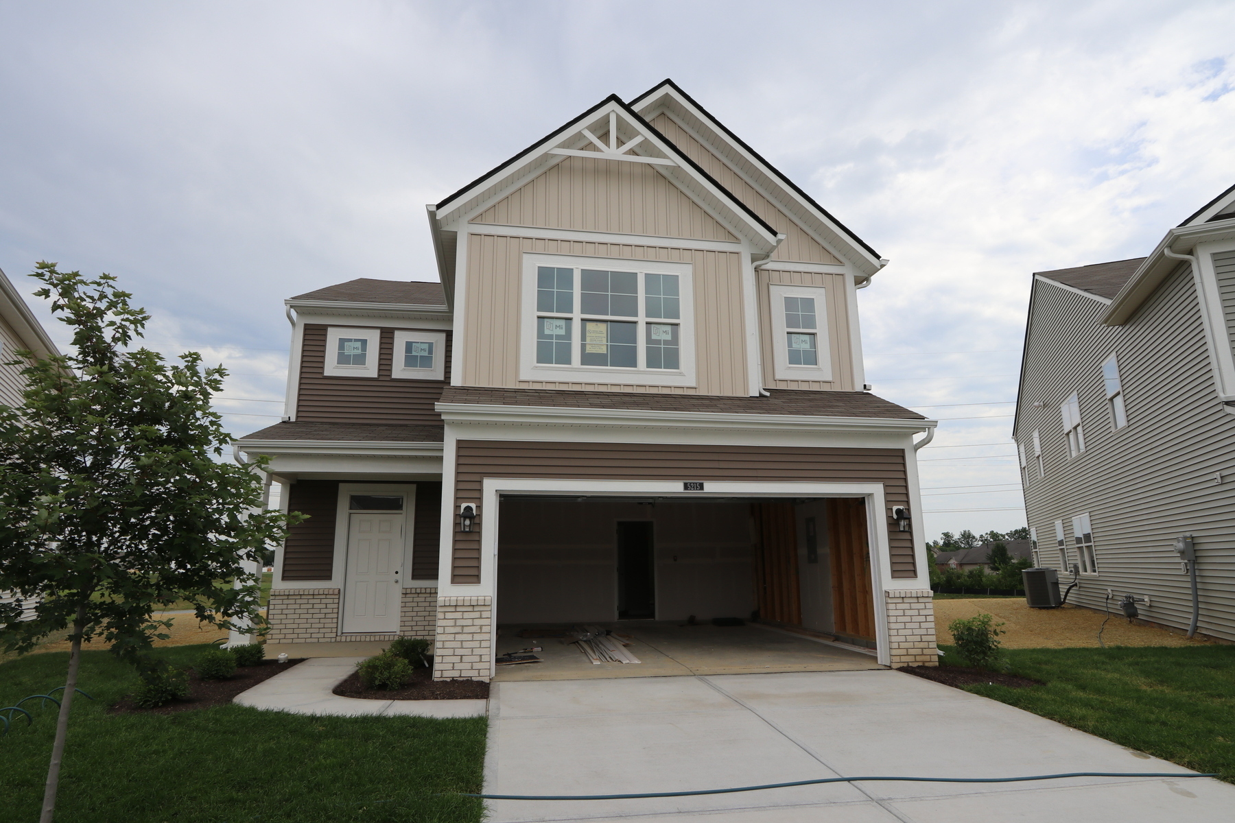 5215 Triple Crown Way Indianapolis IN 46237