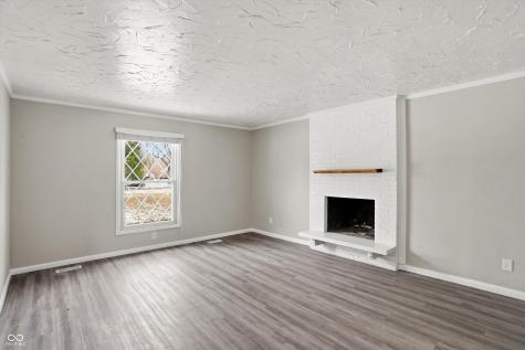 6434 Maple Manor Brownsburg IN 46112