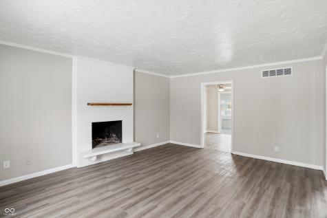 6434 Maple Manor Brownsburg IN 46112