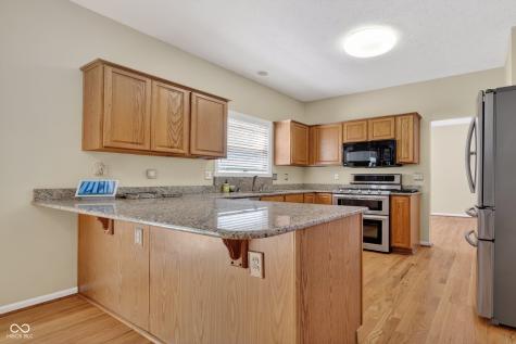 8025 Winterset Circle Indianapolis IN 46214