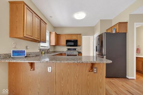 8025 Winterset Circle Indianapolis IN 46214