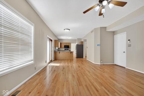 8025 Winterset Circle Indianapolis IN 46214