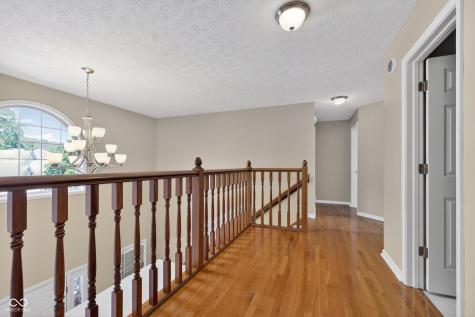 8025 Winterset Circle Indianapolis IN 46214