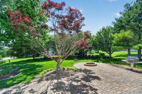 8025 Winterset Circle Indianapolis IN 46214