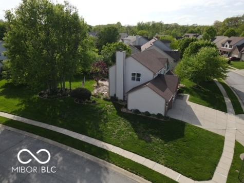 8025 Winterset Circle Indianapolis IN 46214