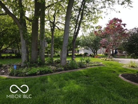 8025 Winterset Circle Indianapolis IN 46214