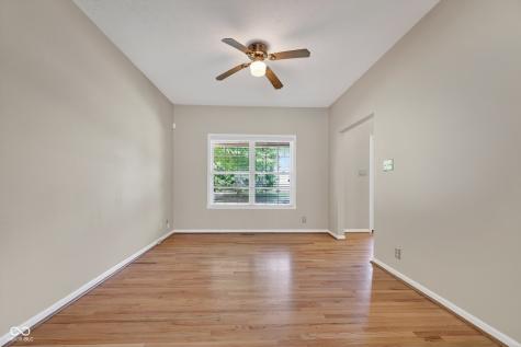 8025 Winterset Circle Indianapolis IN 46214