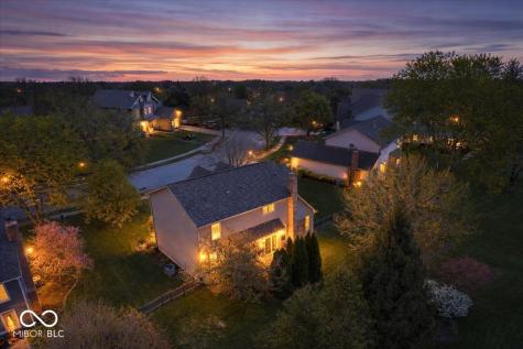 8392 Eastbay Drive Indianapolis IN 46236