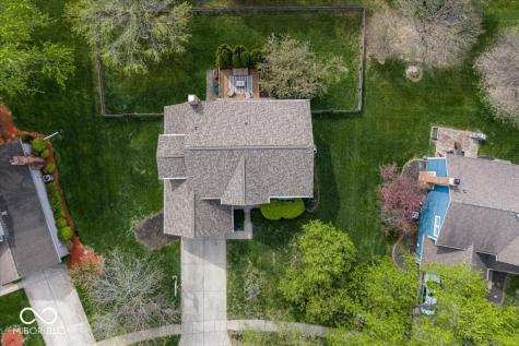 8392 Eastbay Drive Indianapolis IN 46236