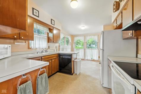 16632 Oak Road Westfield IN 46074