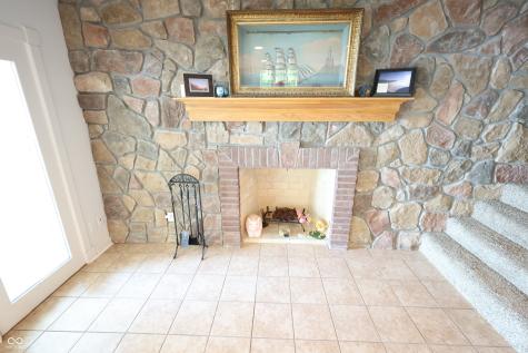9424 Derrett Road Unionville IN 47468