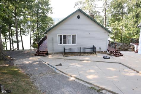 9424 Derrett Road Unionville IN 47468