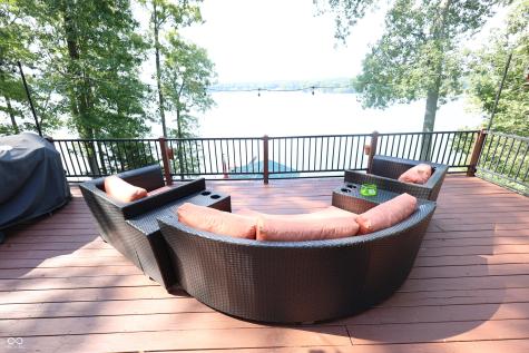 9424 Derrett Road Unionville IN 47468