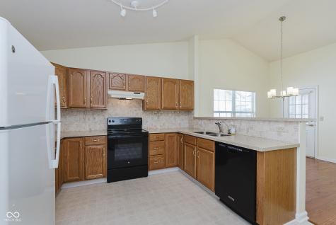 5837 Common Circle Indianapolis IN 46220