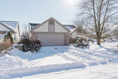 5837 Common Circle Indianapolis IN 46220
