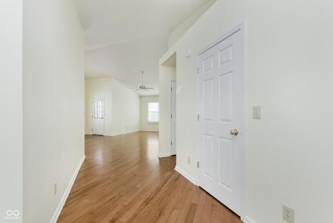 5837 Common Circle Indianapolis IN 46220