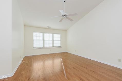 5837 Common Circle Indianapolis IN 46220