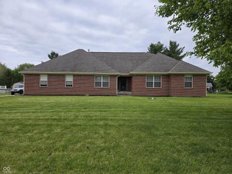 3393 W Sunset Drive N Greenfield IN 46140