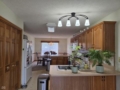 3393 W Sunset Drive N Greenfield IN 46140