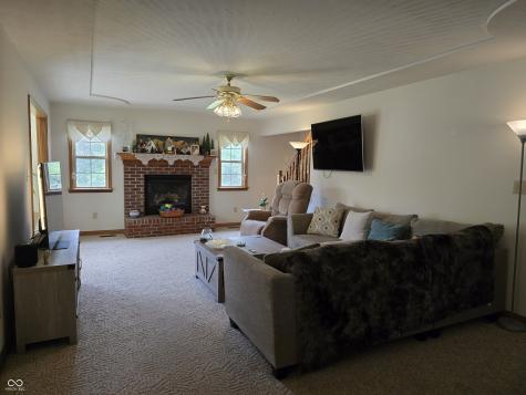 3393 W Sunset Drive N Greenfield IN 46140