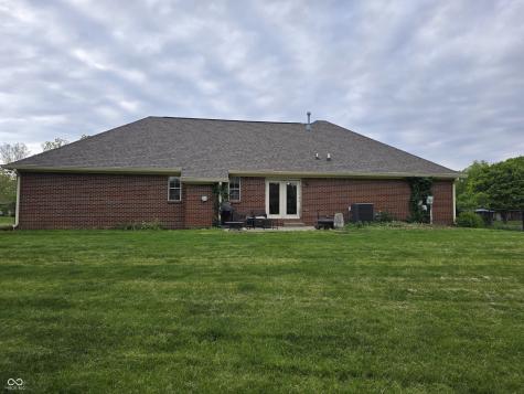 3393 W Sunset Drive N Greenfield IN 46140