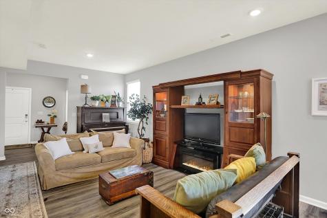 2665 Maricopa Boulevard Whitestown IN 46075