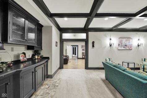 1581 S 825 E Zionsville IN 46077