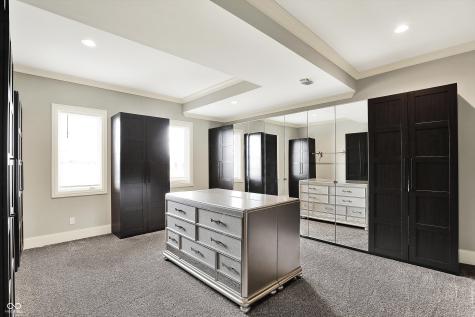 1581 S 825 E Zionsville IN 46077