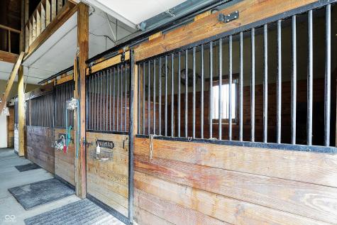 1581 S 825 E Zionsville IN 46077