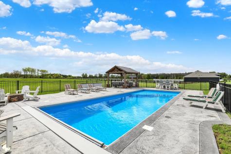 1581 S 825 E Zionsville IN 46077