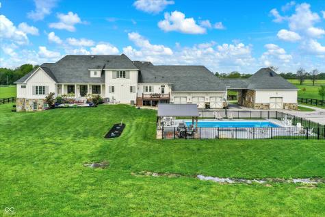 1581 S 825 E Zionsville IN 46077