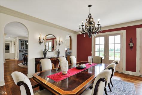 1581 S 825 E Zionsville IN 46077