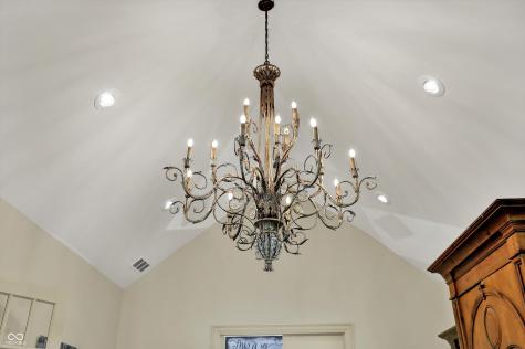 1581 S 825 E Zionsville IN 46077