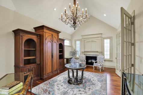 1581 S 825 E Zionsville IN 46077