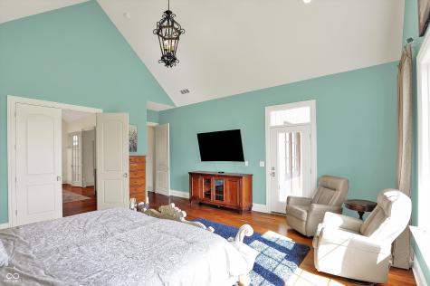 1581 S 825 E Zionsville IN 46077