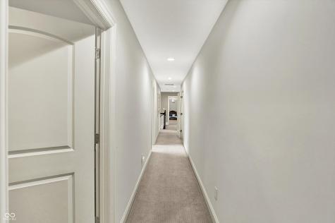 1581 S 825 E Zionsville IN 46077