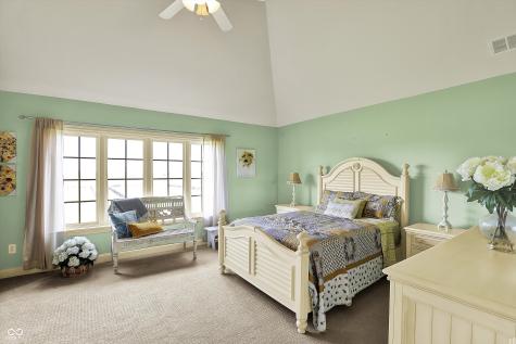 1581 S 825 E Zionsville IN 46077