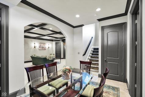 1581 S 825 E Zionsville IN 46077