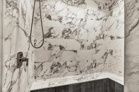 1581 S 825 E Zionsville IN 46077