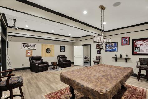 1581 S 825 E Zionsville IN 46077