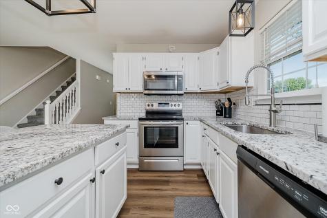 532 Zephyr Way Westfield IN 46074