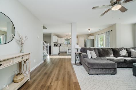 532 Zephyr Way Westfield IN 46074