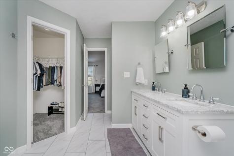 532 Zephyr Way Westfield IN 46074