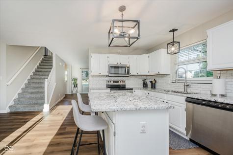 532 Zephyr Way Westfield IN 46074