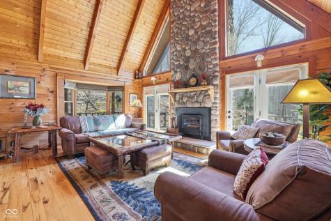 2901 N Pierce Drive Solsberry IN 47459