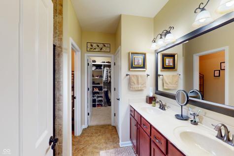 6166 Royal Alley Place Indianapolis IN 46237